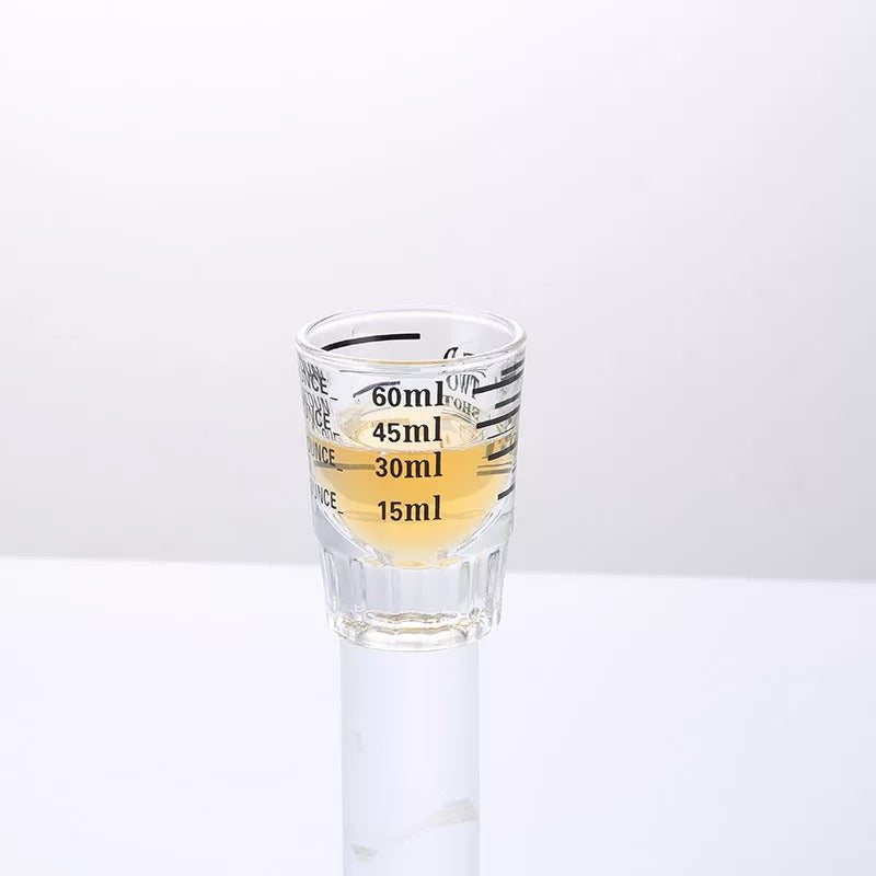 COPO DE VIDRO COM ESCALA DE MEDIDA 60ML (R1304)